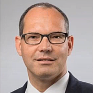 Head shot of Christoph Schaub.