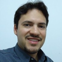 Head shot of Rodrigo Padilha Vieira.